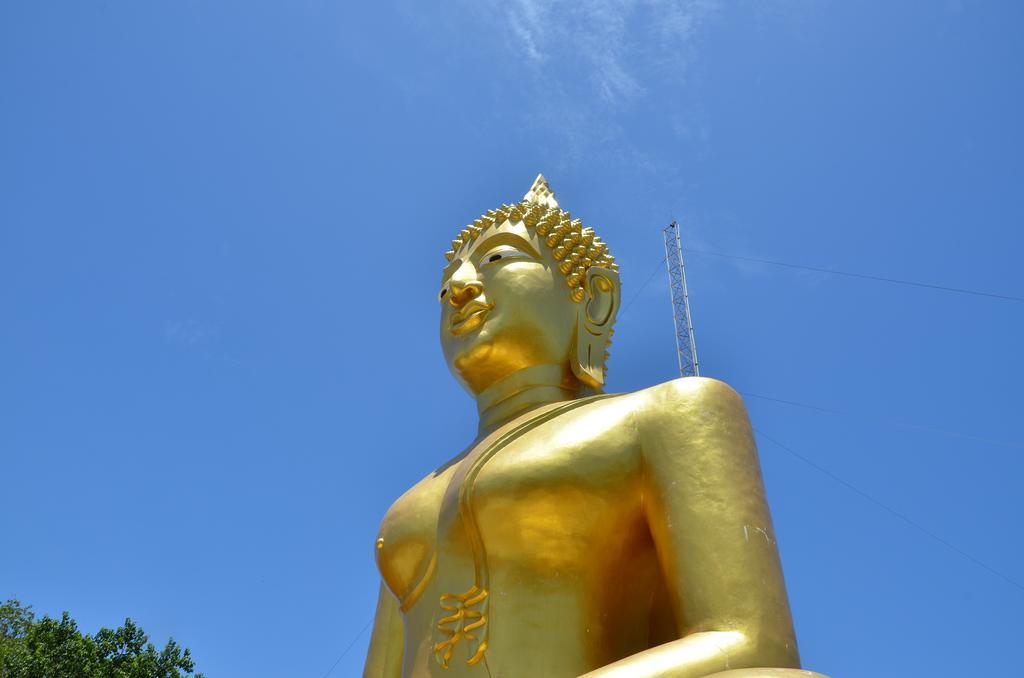 Lotus Art Guesthouse Pattaya Exterior photo